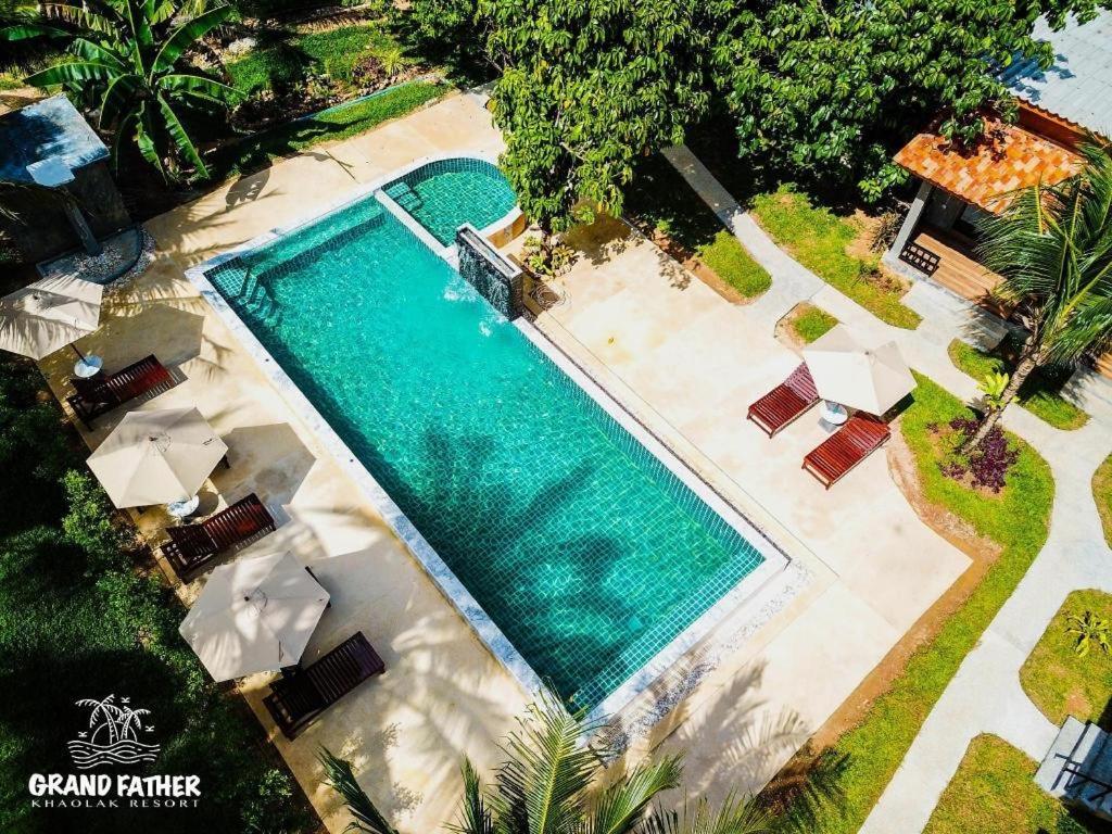 Grandfather Khaolak Resort خاو لاك المظهر الخارجي الصورة